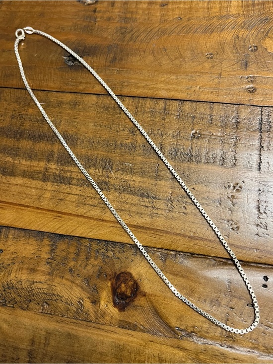 Vintage Jewelry - Vintage 925 Sterling Silver Box Chain BY Long 7.5g Classic Necklace Signed